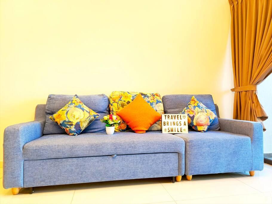 Apartemen Country Garden, Sea View 3br 8pax, 7 Min Ciq, Hint Johor Bahru